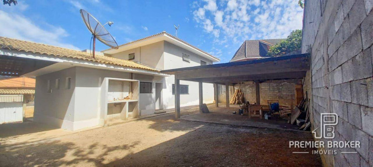 Imagem Casa com 5 Quartos à Venda, 410 m² em Golfe - Teresópolis