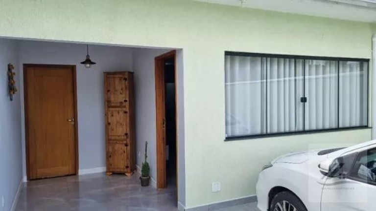 Imagem Casa com 3 Quartos à Venda, 111 m²