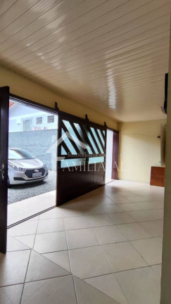 Imagem Casa com 3 Quartos à Venda, 151 m² em Santo Antônio - Joinville Imagem Casa com 3 Quartos à Venda, 151 m² em Santo Antônio - Joinville