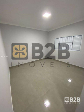 Imagem Casa com 3 Quartos à Venda, 150 m² em Vila Rocha - Bauru Imagem Casa com 3 Quartos à Venda, 150 m² em Vila Rocha - Bauru