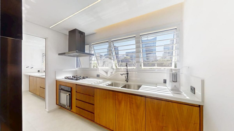 Imagem Apartamento com 3 Quartos à Venda, 237 m² em Itaim Bibi - São Paulo