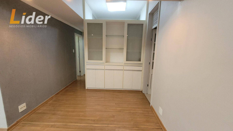 Imagem Apartamento com 4 Quartos para Alugar, 180 m² em Centro - Juiz De Fora Imagem Apartamento com 4 Quartos para Alugar, 180 m² em Centro - Juiz De Fora