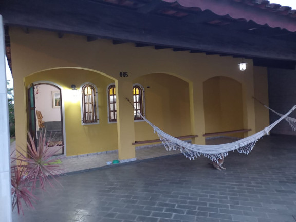 Imagem Casa com 2 Quartos à Venda, 297 m² em Vila Loty - Itanhaém