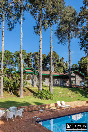 Imagem Casa com 6 Quartos à Venda,  em Toriba - Campos Do Jordão