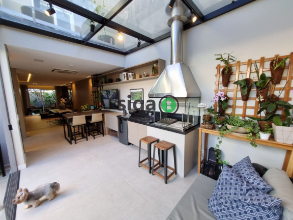 Imagem Casa com 4 Quartos à Venda, 247 m² em Granja Julieta - São Paulo