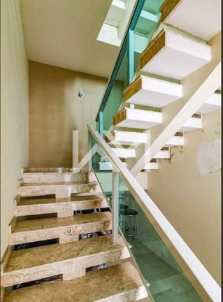 Imagem Sobrado com 3 Quartos à Venda, 316 m² em Jardim Vila Galvao - Guarulhos Imagem Sobrado com 3 Quartos à Venda, 316 m² em Jardim Vila Galvao - Guarulhos