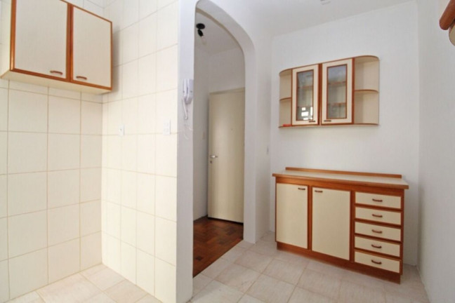 Imagem Imóvel com 2 Quartos à Venda, 58 m² em Menino Deus - Porto Alegre