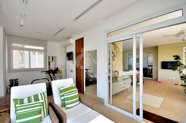 Imagem Casa de Condomínio com 5 Quartos à Venda, 1 m² em Alphaville - Santana De Parnaíba Imagem Casa de Condomínio com 5 Quartos à Venda, 1 m² em Alphaville - Santana De Parnaíba