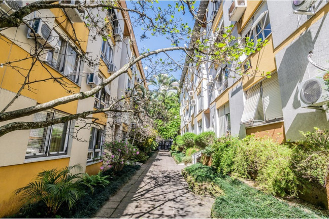 Imagem Apartamento com 2 Quartos à Venda, 70 m² em Mont Serrat - Porto Alegre