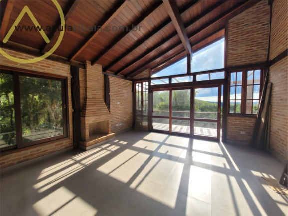 Imagem Imóvel com 3 Quartos à Venda, 250 m² em Serra Da Cantareira - Mairiporã Imagem Imóvel com 3 Quartos à Venda, 250 m² em Serra Da Cantareira - Mairiporã