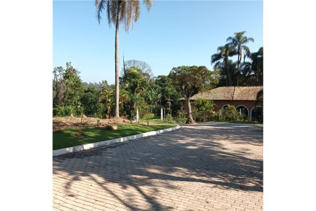 Imagem Imóvel à Venda,  em Granja Viana - Cotia