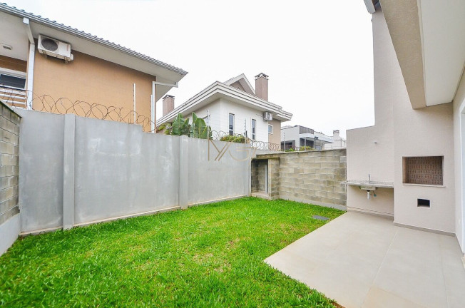 Imagem Casa com 3 Quartos à Venda, 121 m² em Xaxim - Curitiba