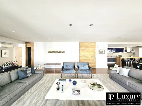 Imagem Apartamento com 3 Quartos à Venda, 385 m² em Campo Belo - São Paulo Imagem Apartamento com 3 Quartos à Venda, 385 m² em Campo Belo - São Paulo