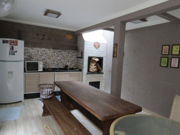 Imagem Casa com 3 Quartos à Venda, 250 m² em Umbará - Curitiba