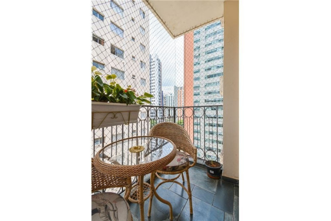 Imagem Apartamento com 4 Quartos à Venda, 161 m² em Moema - São Paulo
