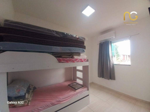 Imagem Casa com 2 Quartos à Venda, 58 m² em Maracanã - Praia Grande Imagem Casa com 2 Quartos à Venda, 58 m² em Maracanã - Praia Grande