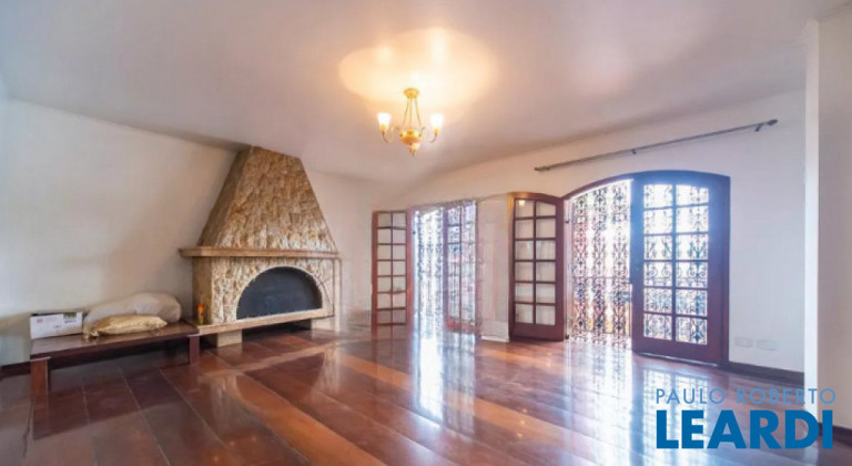 Imagem Sobrado com 3 Quartos à Venda, 350 m² em Jardim - Santo André