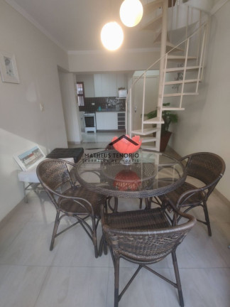 Imagem Cobertura com 3 Quartos à Venda, 150 m²