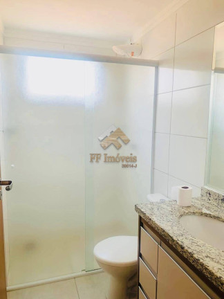 Imagem Casa com 2 Quartos à Venda, 50 m² em São Carlos