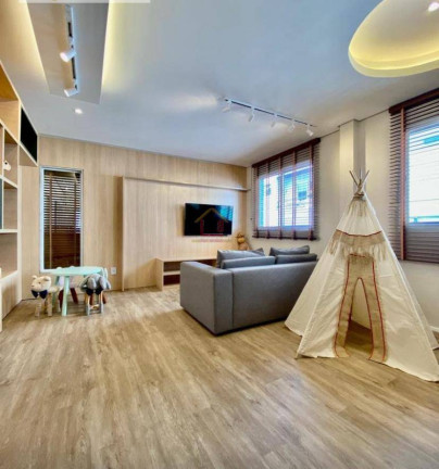 Imagem Apartamento com 2 Quartos à Venda, 66 m²