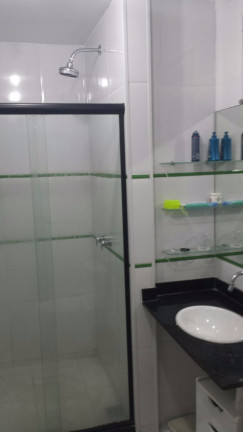 Imagem Imóvel com 3 Quartos à Venda, 90 m² em Centro - Niterói Imagem Imóvel com 3 Quartos à Venda, 90 m² em Centro - Niterói