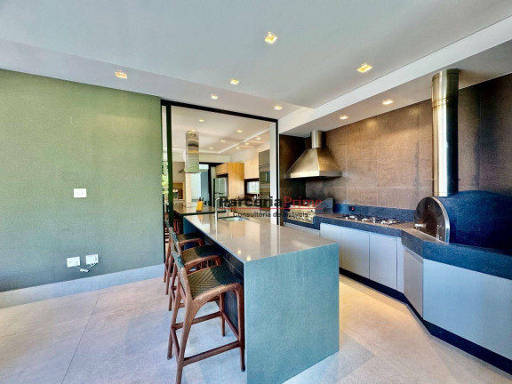 Imagem Casa com 5 Quartos à Venda, 692 m² em Riviera Módulo 17 - Bertioga Imagem Casa com 5 Quartos à Venda, 692 m² em Riviera Módulo 17 - Bertioga