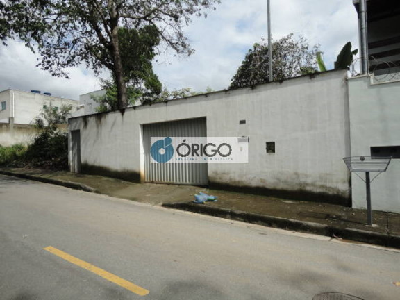 Casa com 2 Quartos à Venda, 453 m² em Bandeirinhas - Betim