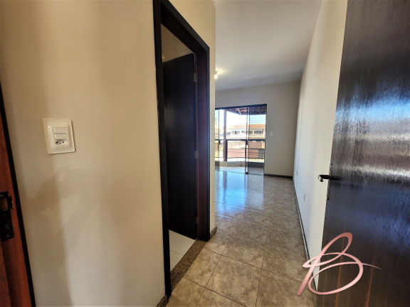 Imagem Sobrado com 3 Quartos à Venda, 231 m² em Centro - Balneário Camboriú