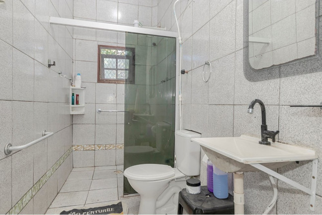 Imagem Casa com 3 Quartos à Venda, 250 m² em Espírito Santo - Porto Alegre