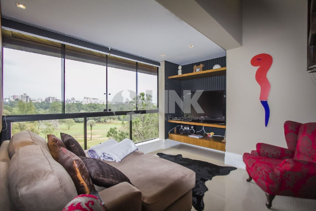 Imagem Imóvel com 2 Quartos à Venda, 200 m² em Passo Da Areia - Porto Alegre Imagem Imóvel com 2 Quartos à Venda, 200 m² em Passo Da Areia - Porto Alegre