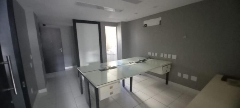 Imagem Imóvel Comercial à Venda, 114 m² em Meireles - Fortaleza Imagem Imóvel Comercial à Venda, 114 m² em Meireles - Fortaleza