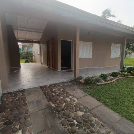 Casa com 3 Quartos à Venda, 300 m² em Nova Tramandaí - Tramandaí