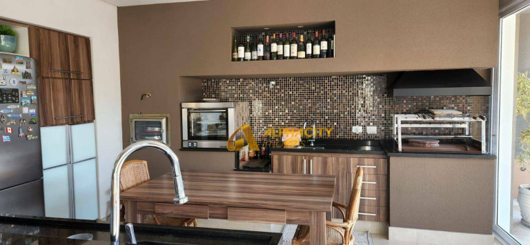 Imagem Casa com 4 Quartos à Venda, 750 m² em Tamboré - Santana De Parnaíba Imagem Casa com 4 Quartos à Venda, 750 m² em Tamboré - Santana De Parnaíba