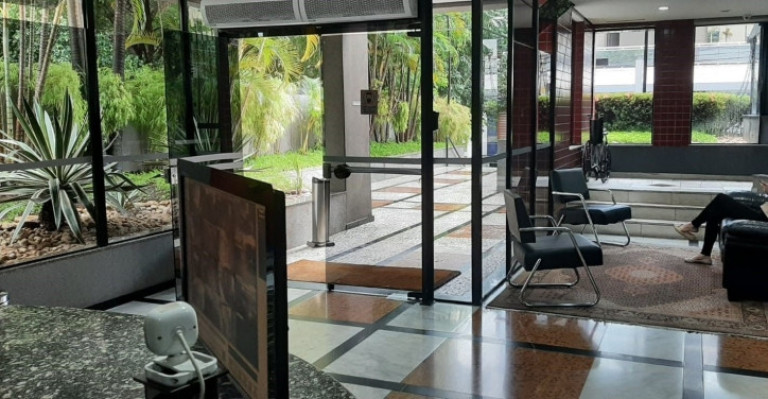 Imóvel Comercial à Venda, 44 m² em Jardim Paulistano - São Paulo