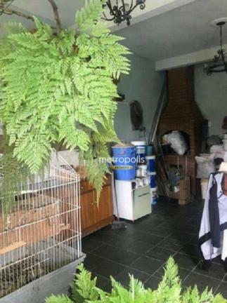 Imagem Sobrado com 3 Quartos à Venda, 254 m² em Jardim Teles De Menezes - Santo André