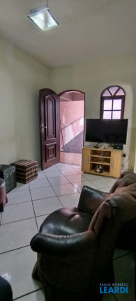 Imagem Casa com 3 Quartos à Venda, 109 m² em Vila Bela Vista - Santo André Imagem Casa com 3 Quartos à Venda, 109 m² em Vila Bela Vista - Santo André