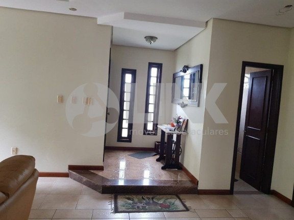 Imagem Casa com 4 Quartos à Venda, 338 m² em Jardim Itu - Porto Alegre