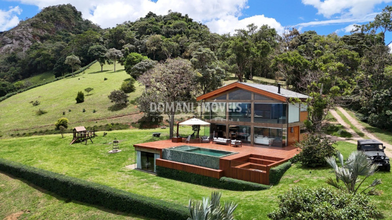 Imagem Casa com 3 Quartos à Venda, 400 m² em Região De São Bento Do Sapucaí - São Bento Do Sapucaí Imagem Casa com 3 Quartos à Venda, 400 m² em Região De São Bento Do Sapucaí - São Bento Do Sapucaí