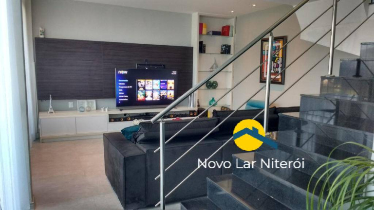 Imagem Casa com 3 Quartos à Venda, 300 m² em São Francisco - Niterói