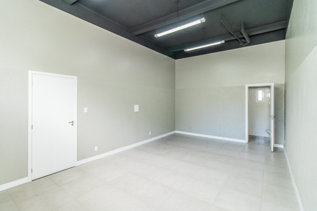 Imagem Sala Comercial à Venda, em Auxiliadora - Porto Alegre Imagem Sala Comercial à Venda, em Auxiliadora - Porto Alegre