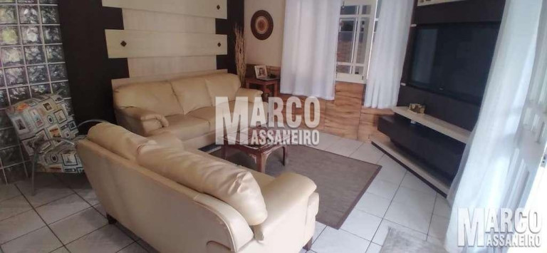 Imagem Casa com 3 Quartos à Venda, 450 m² em Pinheiros - Balneário Barra Do Sul