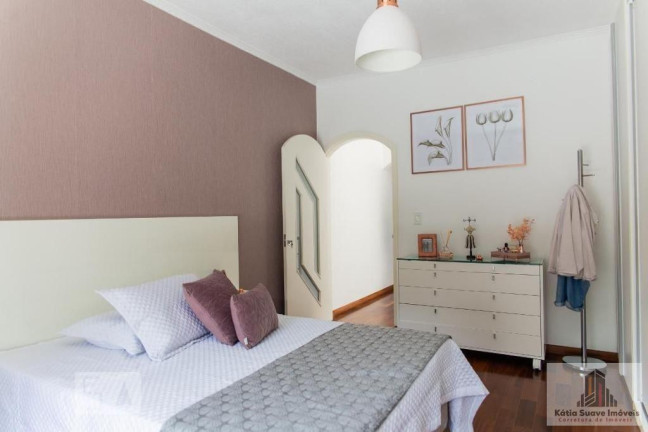 Imagem Casa com 3 Quartos à Venda, 175 m² em Parque João Ramalho - Santo André Imagem Casa com 3 Quartos à Venda, 175 m² em Parque João Ramalho - Santo André