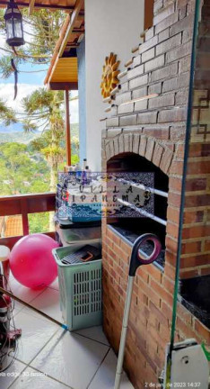Imagem Imóvel com 3 Quartos à Venda, 137 m² em Iucas - Teresópolis