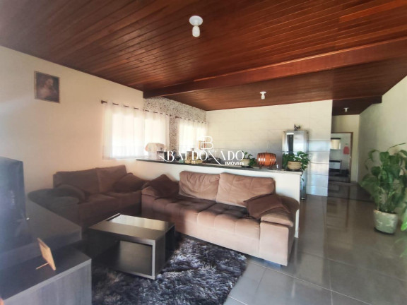 Imagem Imóvel com 1 Quarto à Venda, 2.260 m² em Pedra Bela - Pedra Bela Imagem Imóvel com 1 Quarto à Venda, 2.260 m² em Pedra Bela - Pedra Bela
