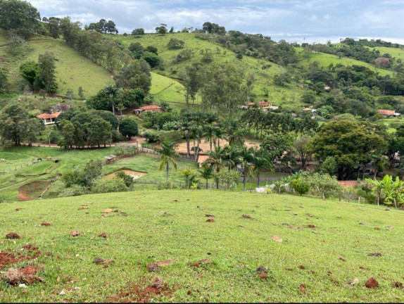 Imagem Chácara com 6 Quartos à Venda, 150.000 m² em Monte Belo - Santa Rita Do Sapucaí