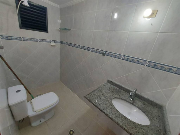 Imagem Apartamento com 2 Quartos à Venda, 74 m² em Vila Assuncao - Praia Grande