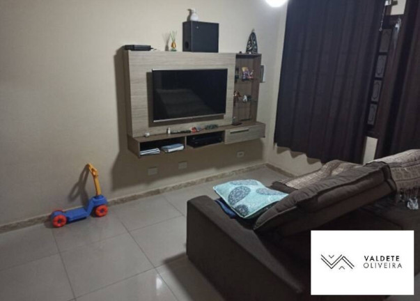 Imagem Casa com 2 Quartos à Venda,  em Vila Pinheiro - Jacareí