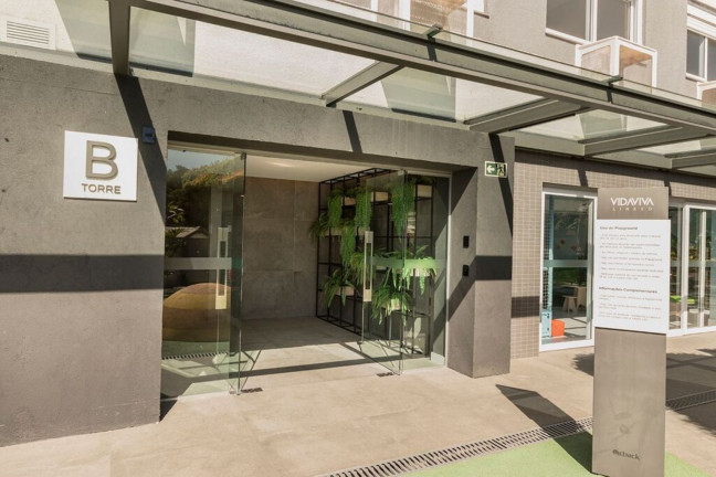 Imagem Imóvel com 3 Quartos à Venda, 67 m² em Teresópolis - Porto Alegre Imagem Imóvel com 3 Quartos à Venda, 67 m² em Teresópolis - Porto Alegre