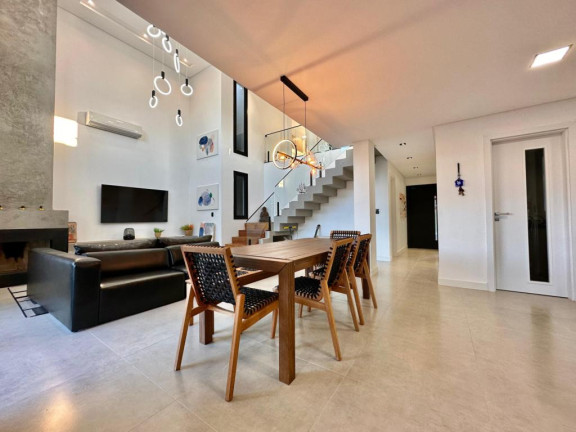 Imagem Casa com 4 Quartos à Venda, 249 m² em Xangri-la - Xangri-la