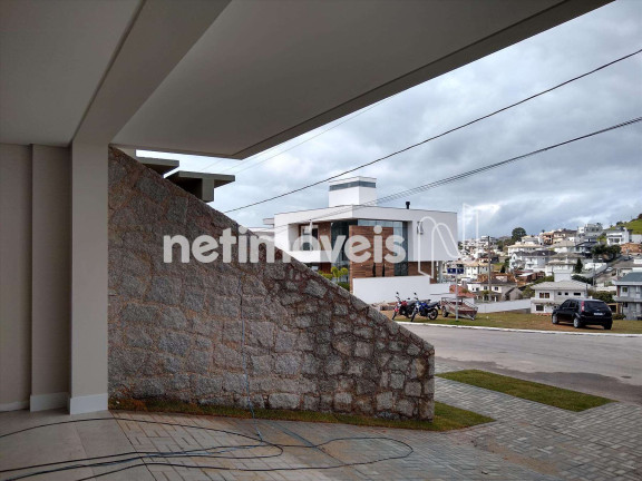Imagem Casa com 4 Quartos à Venda,  em Cidade Universitária Pedra Branca - Palhoça